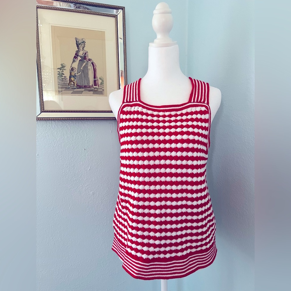 Gap knit tank